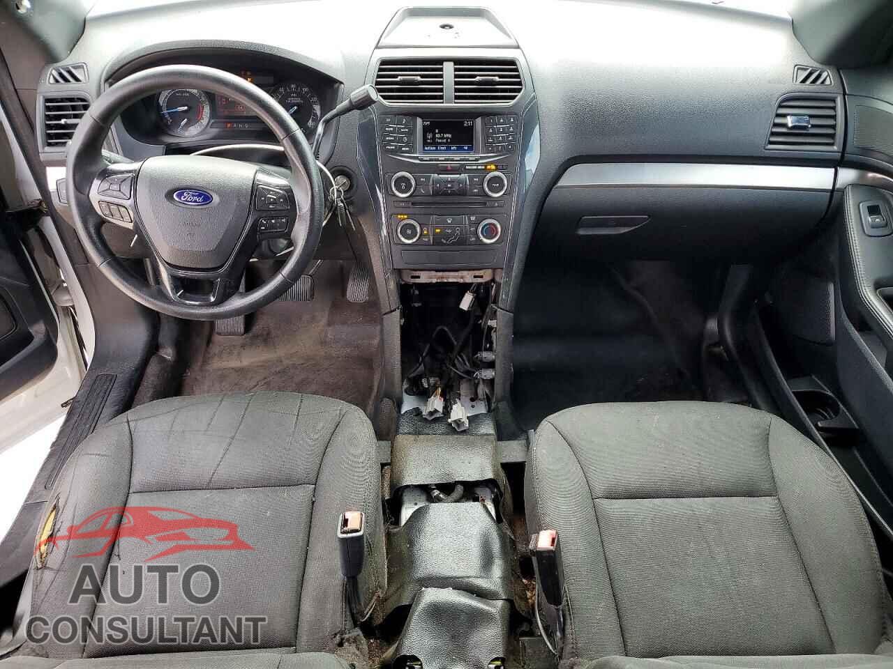 FORD EXPLORER 2018 - 1FM5K8AR2JGB46271
