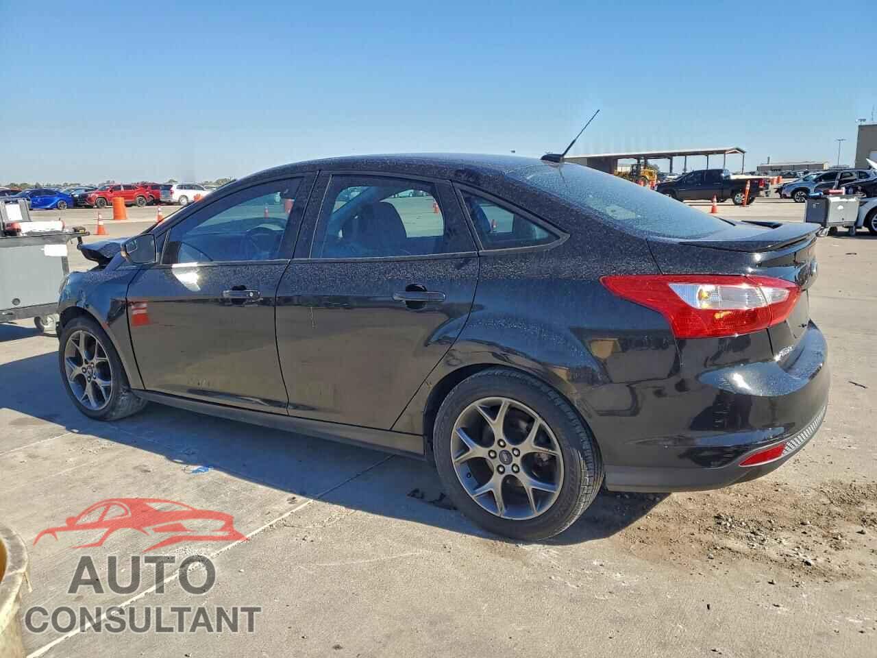 FORD FOCUS 2013 - 1FADP3F22DL320440