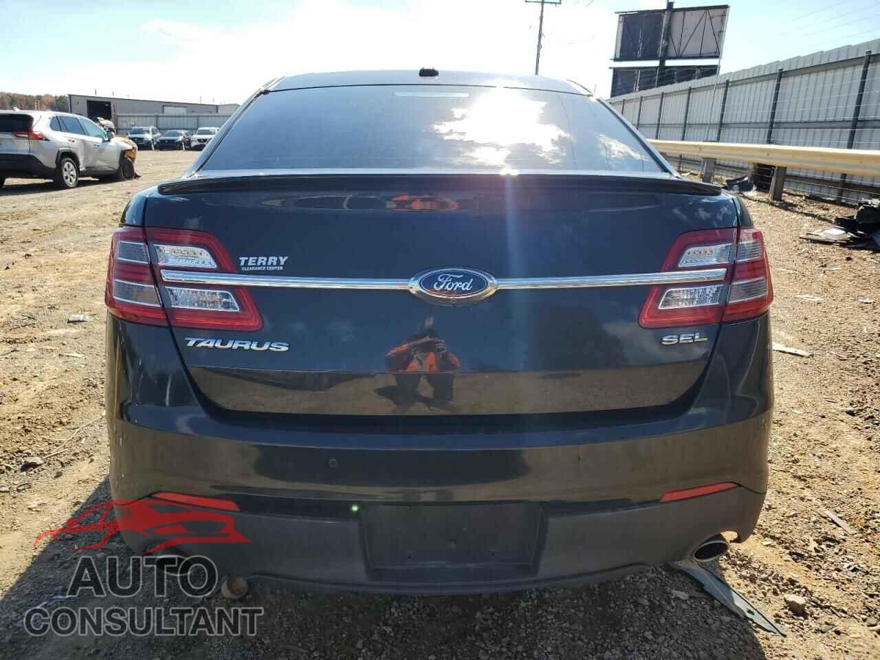 FORD TAURUS 2014 - 1FAHP2E84EG181732