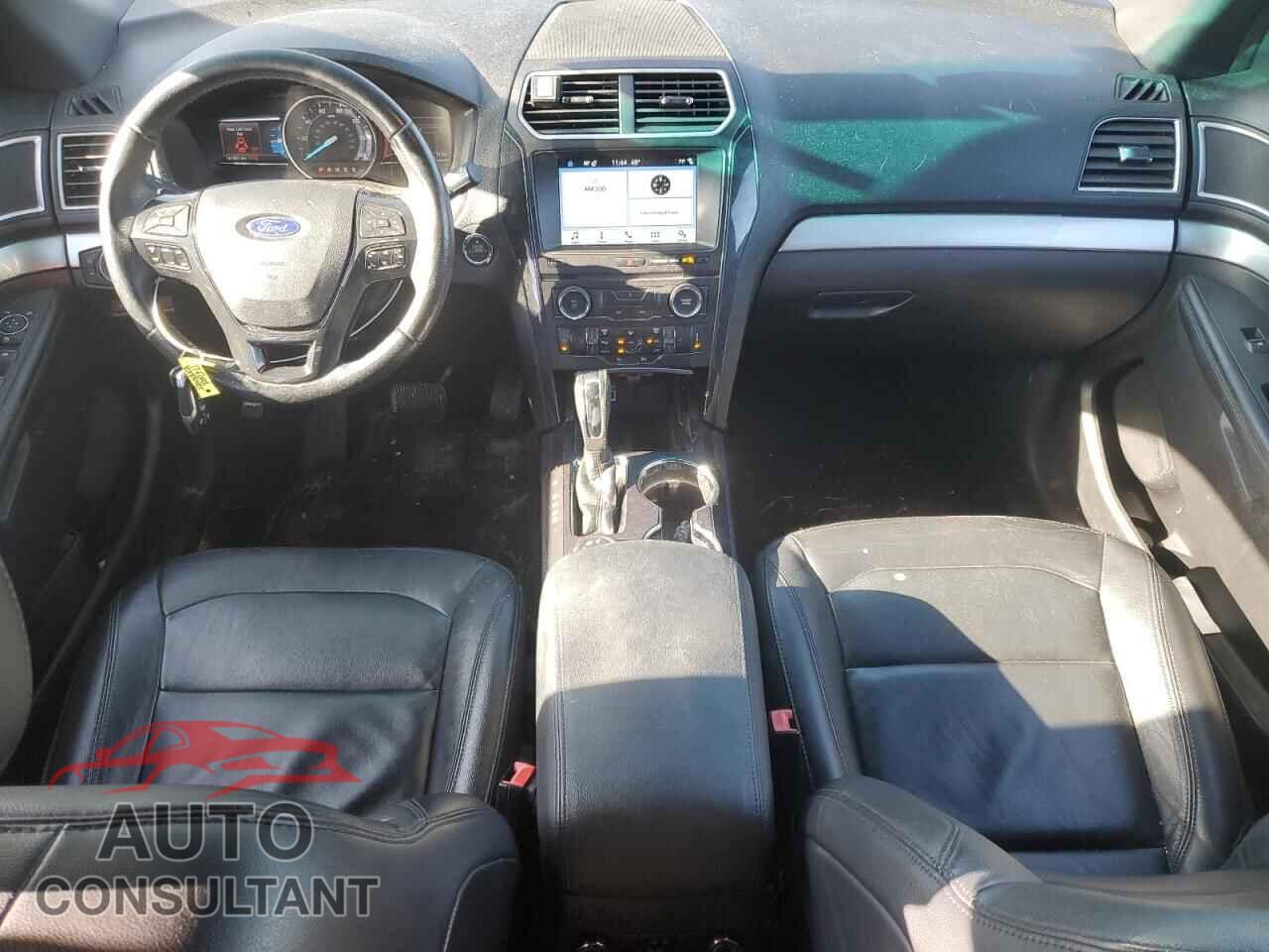 FORD EXPLORER 2017 - 1FM5K8D82HGA32980