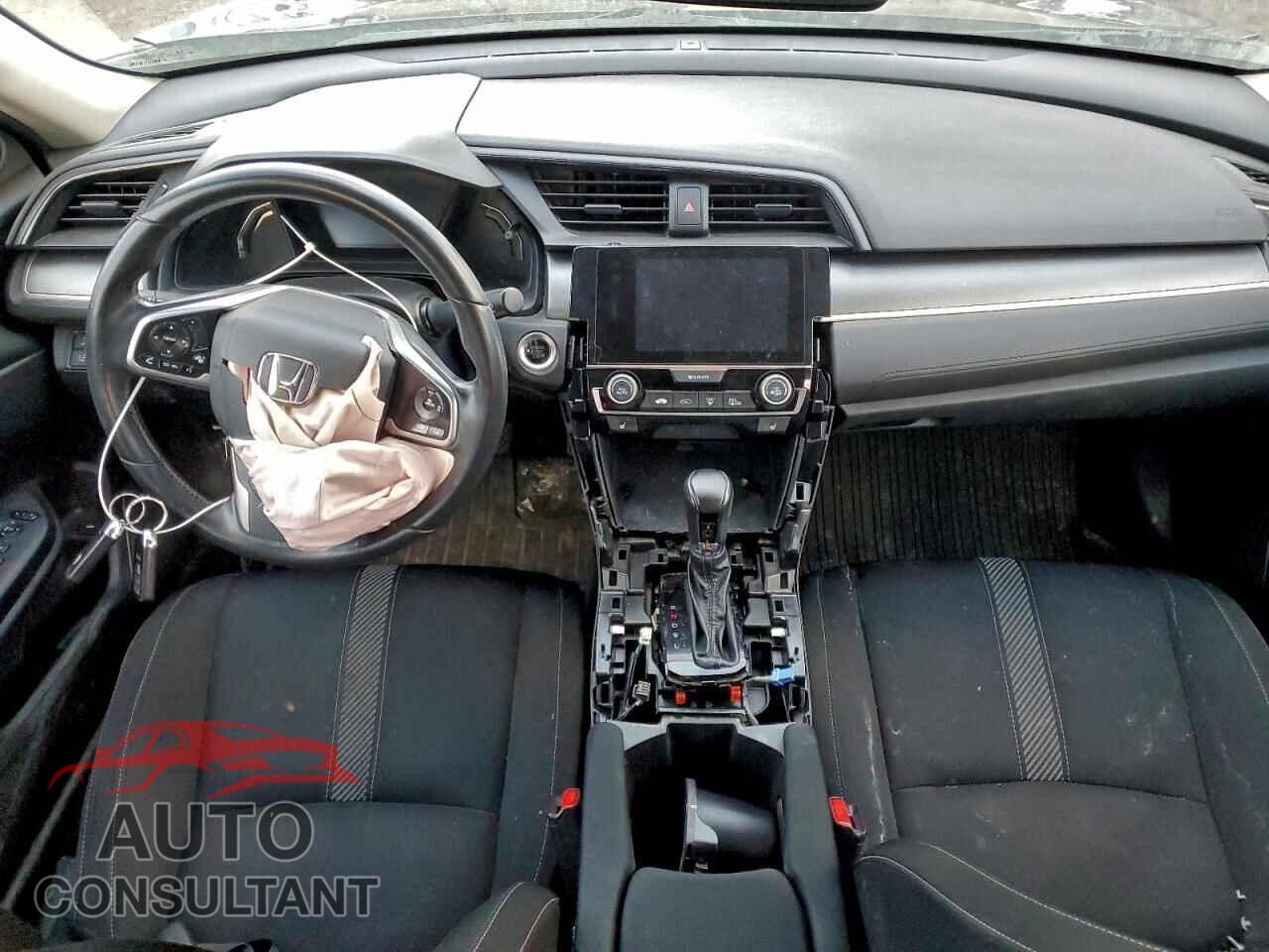 HONDA CIVIC 2018 - 2HGFC2F68JH012811