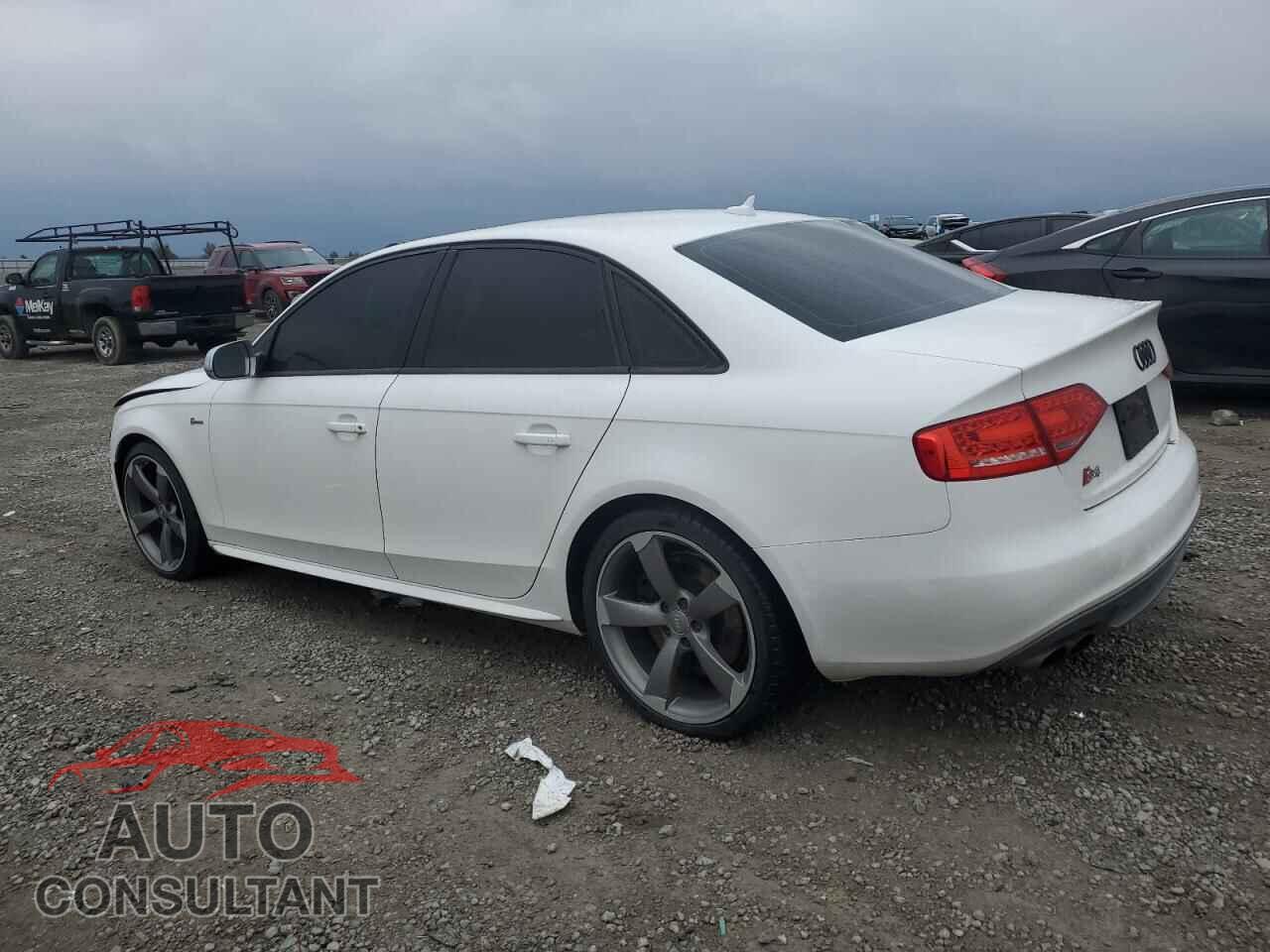AUDI S4/RS4 2011 - WAUBGAFL4BA043827
