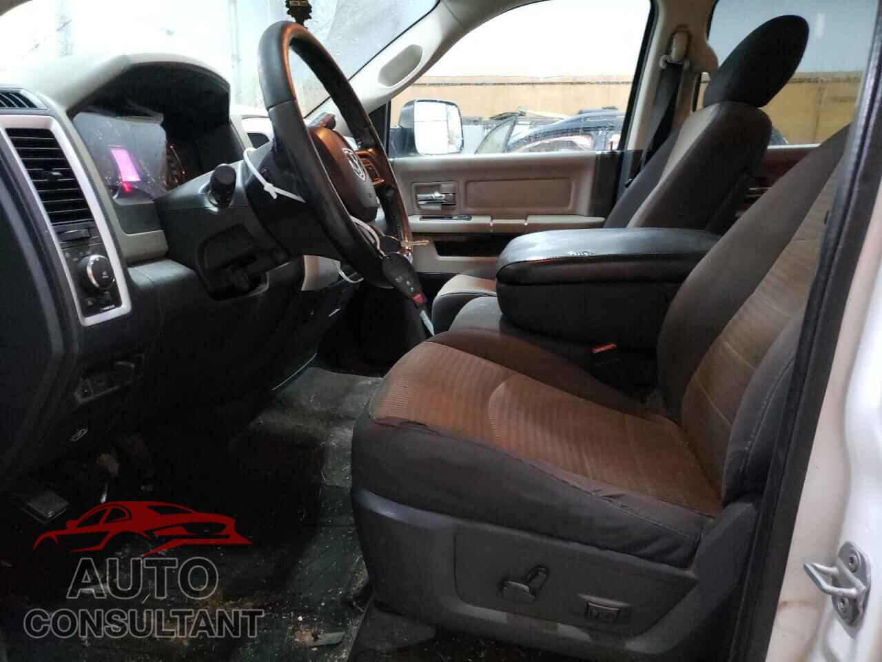 DODGE RAM 1500 2012 - 1C6RD7LT6CS252586