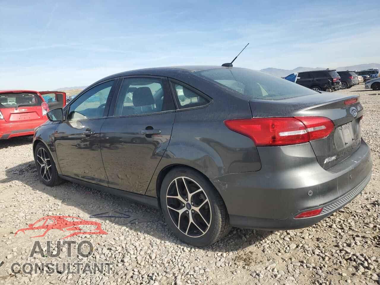 FORD FOCUS 2017 - 1FADP3H22HL214749