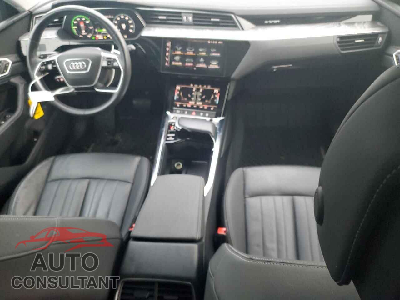 AUDI E-TRON 2021 - WA1AAAGE8MB010630