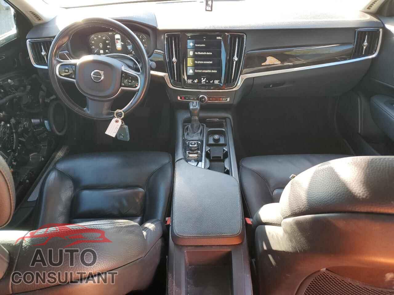 VOLVO S90 2018 - LVY992MK4JP032102