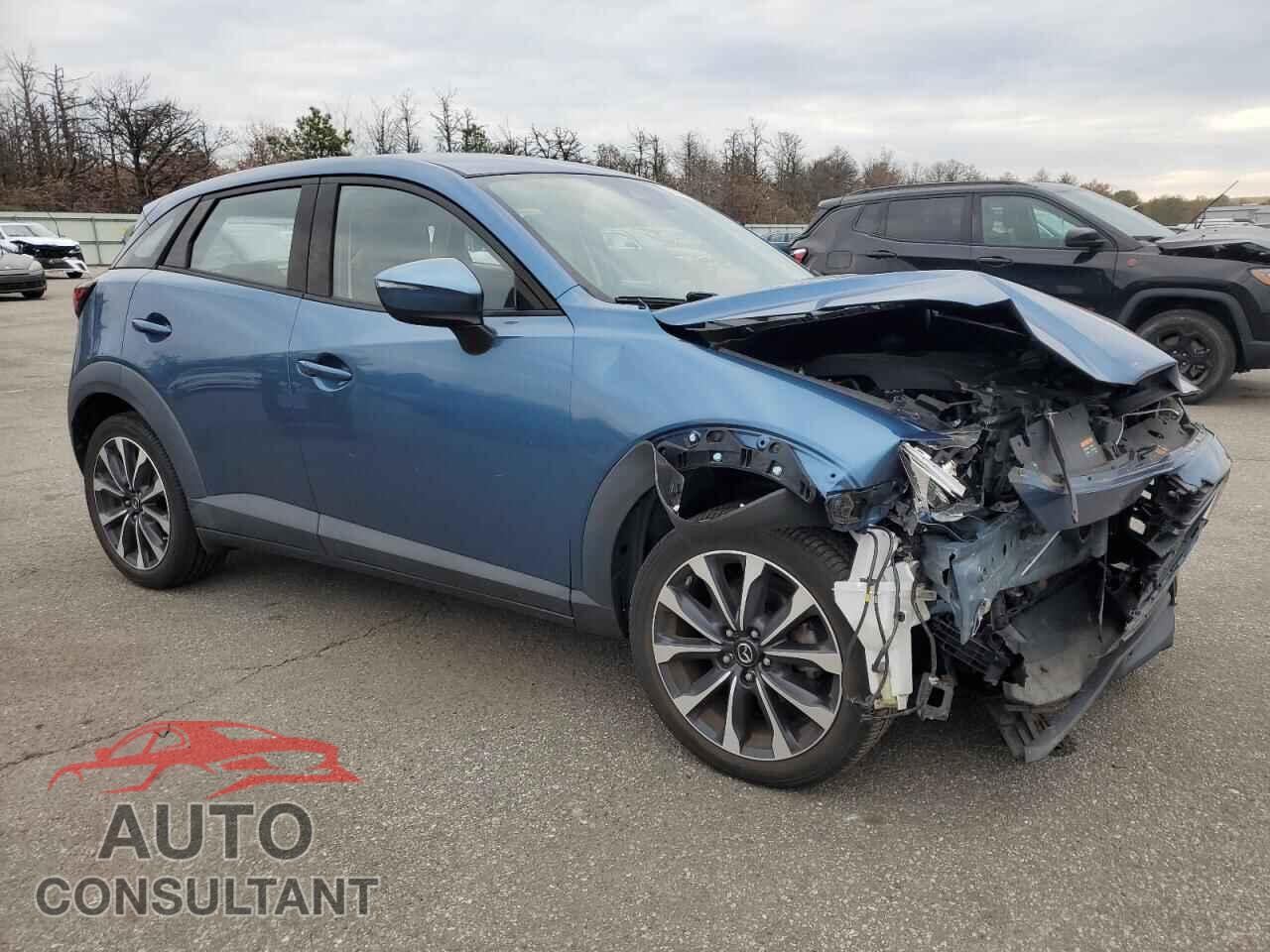 MAZDA CX-3 2019 - JM1DKFC73K0423651