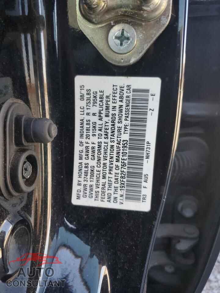 HONDA CIVIC 2015 - 19XFB2F76FE101953