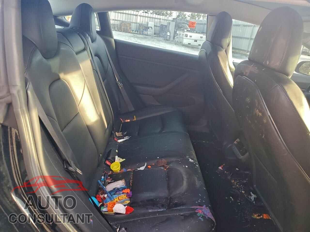TESLA MODEL 3 2018 - 5YJ3E1EA2JF109021