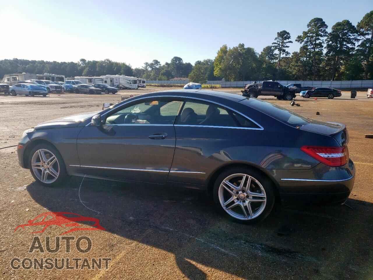 MERCEDES-BENZ E-CLASS 2013 - WDDKJ5KB2DF213705