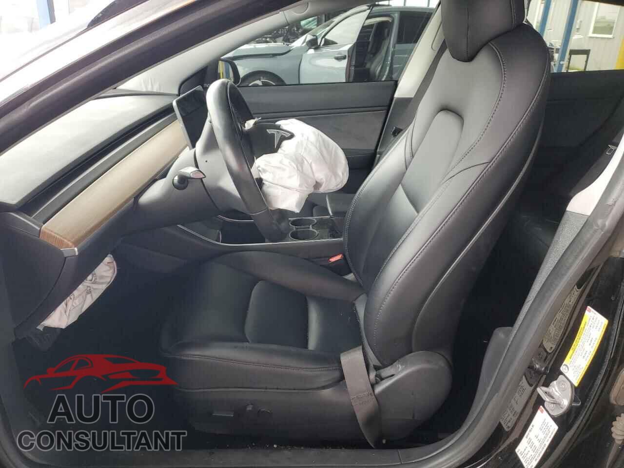 TESLA MODEL 3 2018 - 5YJ3E1EA1JF031329