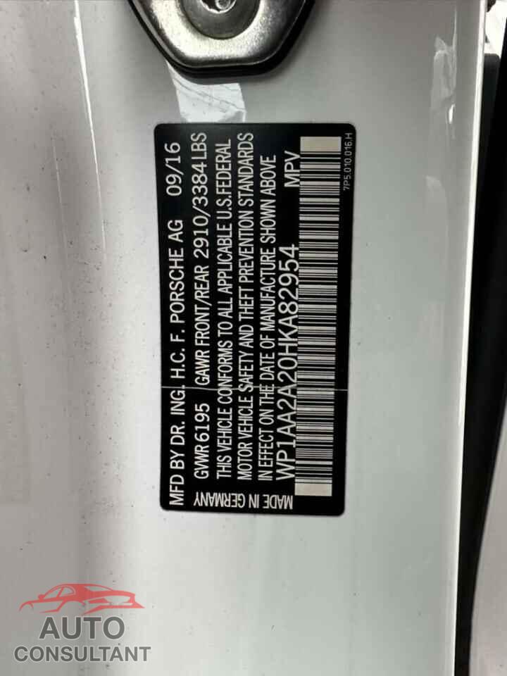PORSCHE CAYENNE 2017 - WP1AA2A20HKA82954