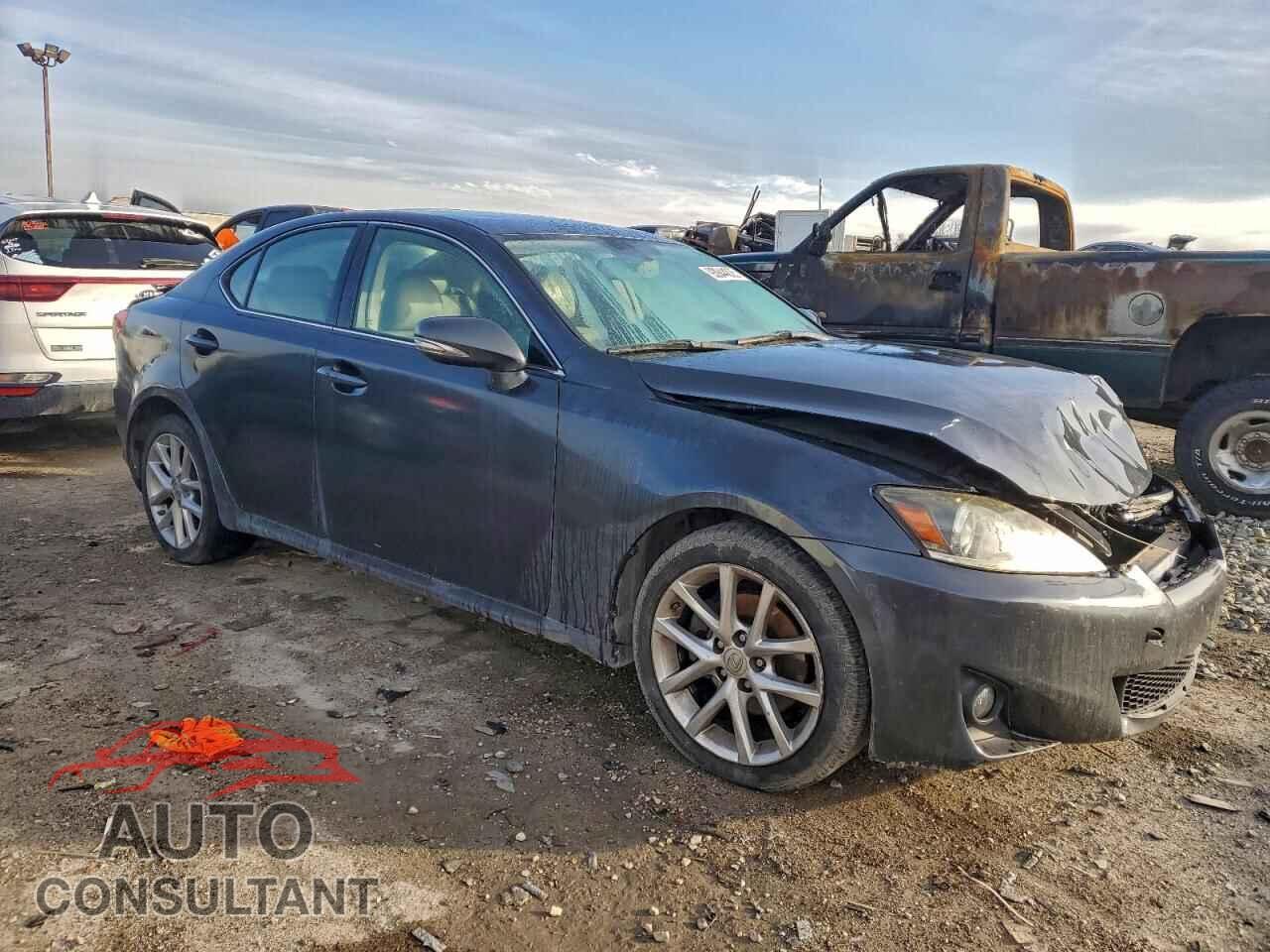 LEXUS IS 2011 - JTHCF5C2XB5048406