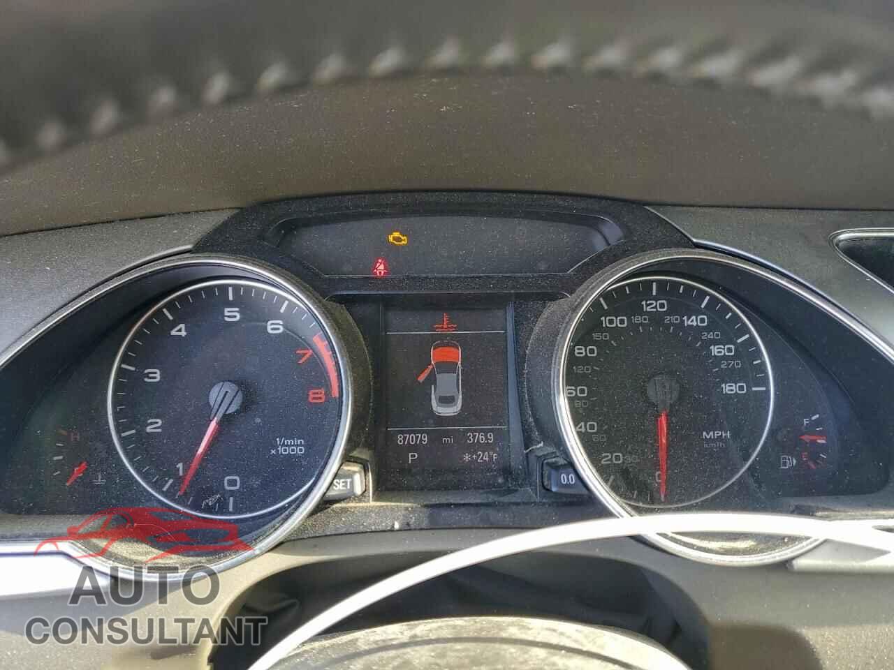 AUDI A5 2012 - WAULFAFH2CN009513