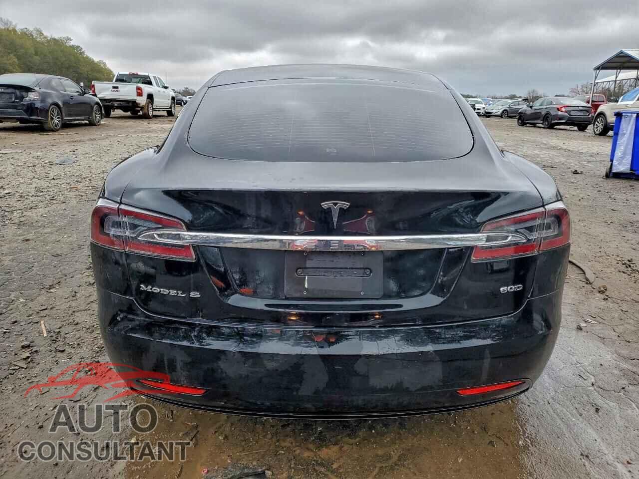 TESLA MODEL S 2017 - 5YJSA1E20HF190840