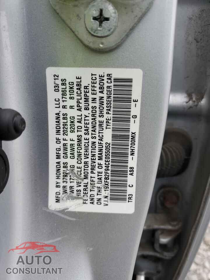 HONDA CIVIC 2012 - 19XFB2F94CE055052