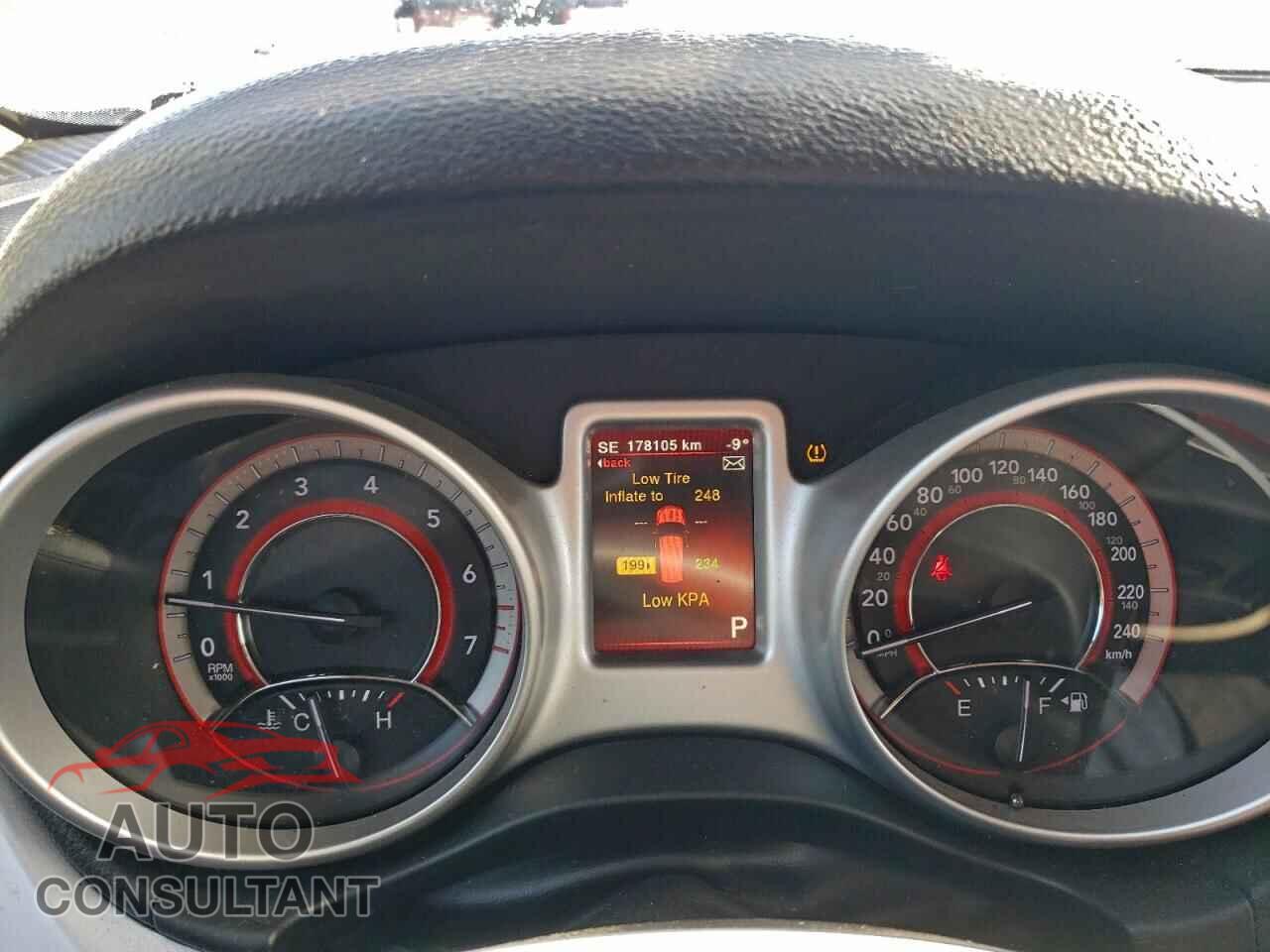 DODGE JOURNEY 2017 - 3C4PDCCG4HT543122