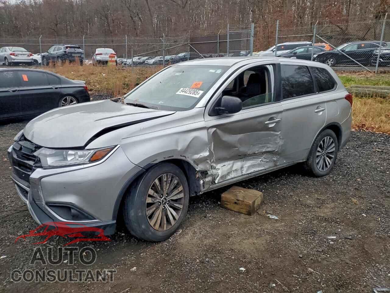 MITSUBISHI OUTLANDER 2020 - JA4AD2A31LZ033743