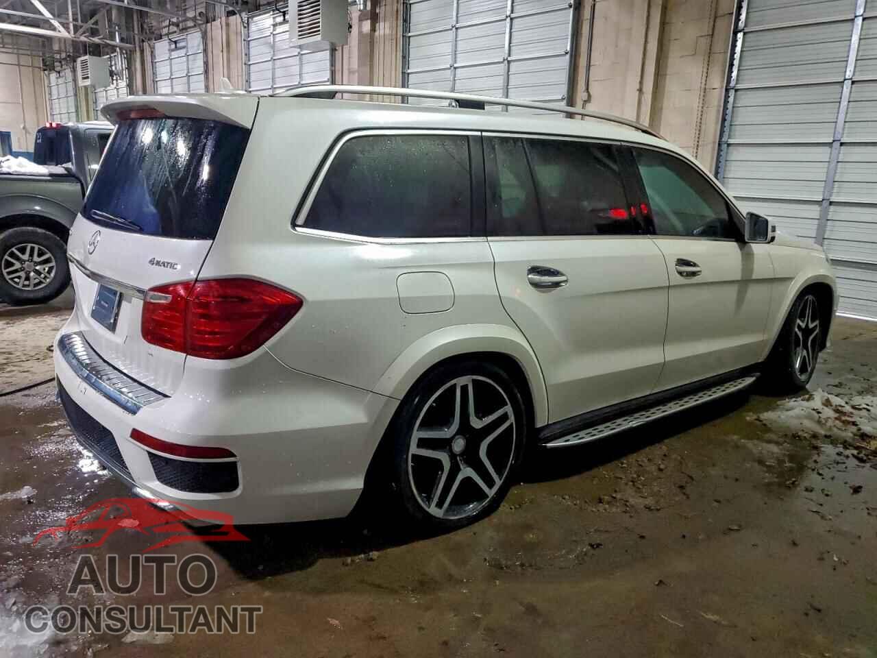 MERCEDES-BENZ GL-CLASS 2014 - 4JGDF7DE3EA274000