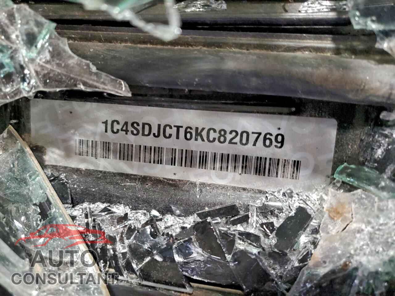 DODGE DURANGO 2019 - 1C4SDJCT6KC820769