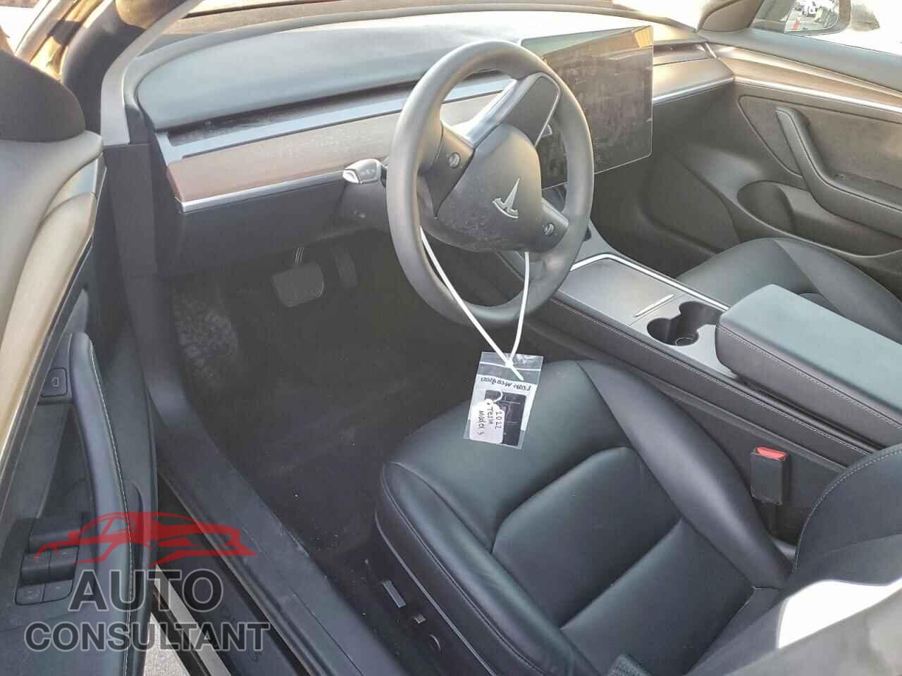 TESLA MODEL 3 2022 - 5YJ3E1EA4NF358717