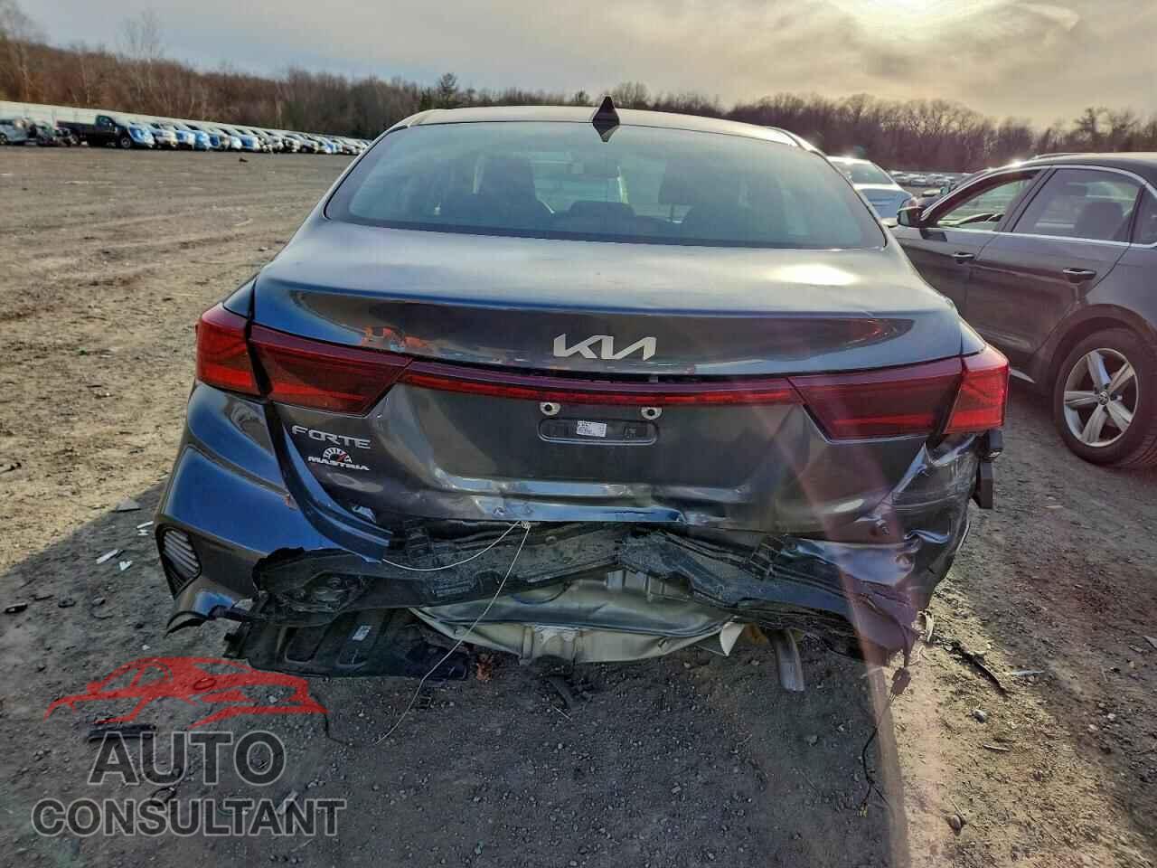 KIA FORTE 2023 - 3KPF24AD4PE692858