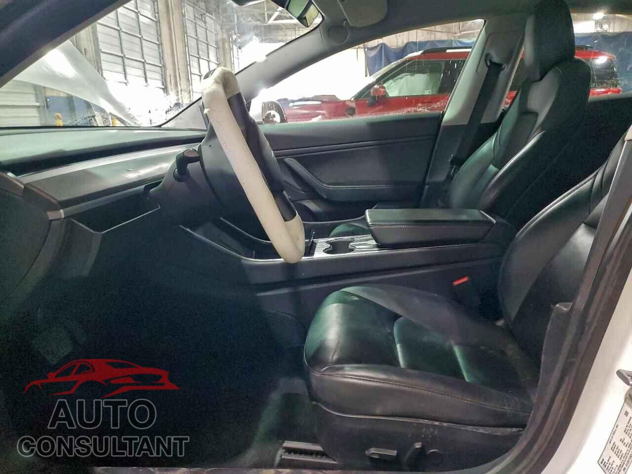 TESLA MODEL 3 2020 - 5YJ3E1EB2LF808242