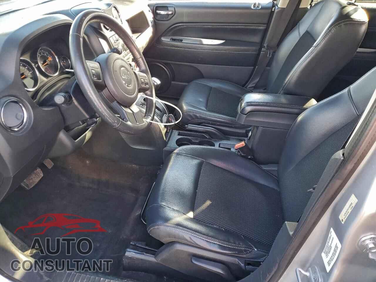 JEEP COMPASS 2014 - 1C4NJDEBXED626093