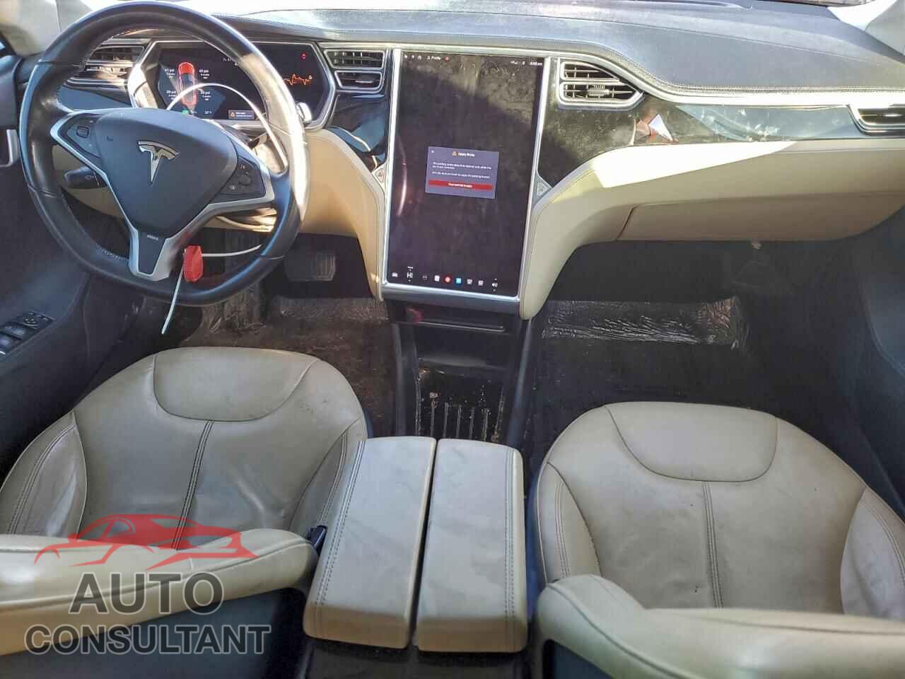 TESLA MODEL S 2014 - 5YJSA1S14EFP33100