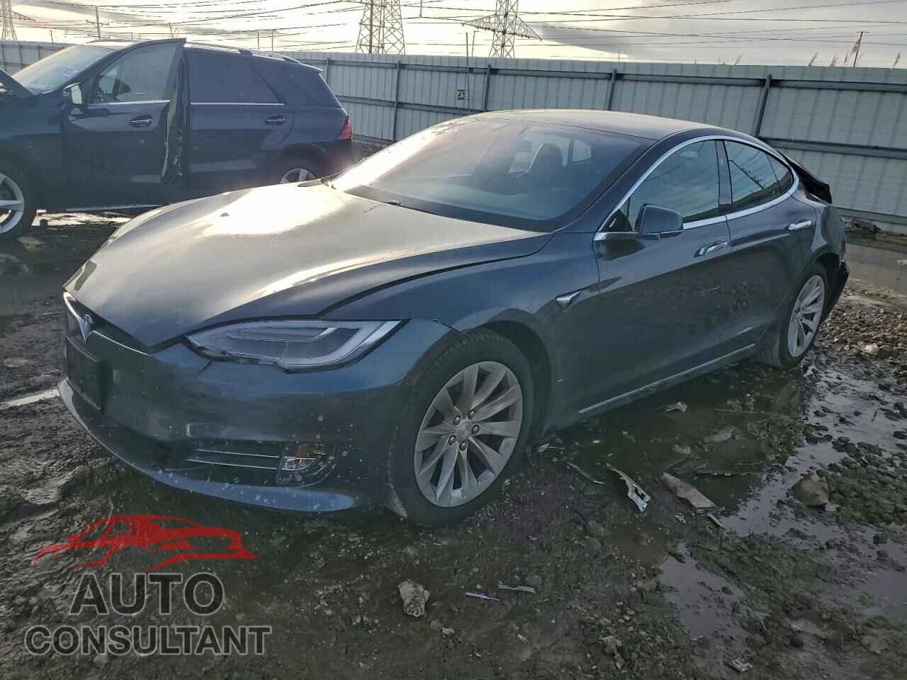 TESLA MODEL S 2018 - 5YJSA1E22JF286202