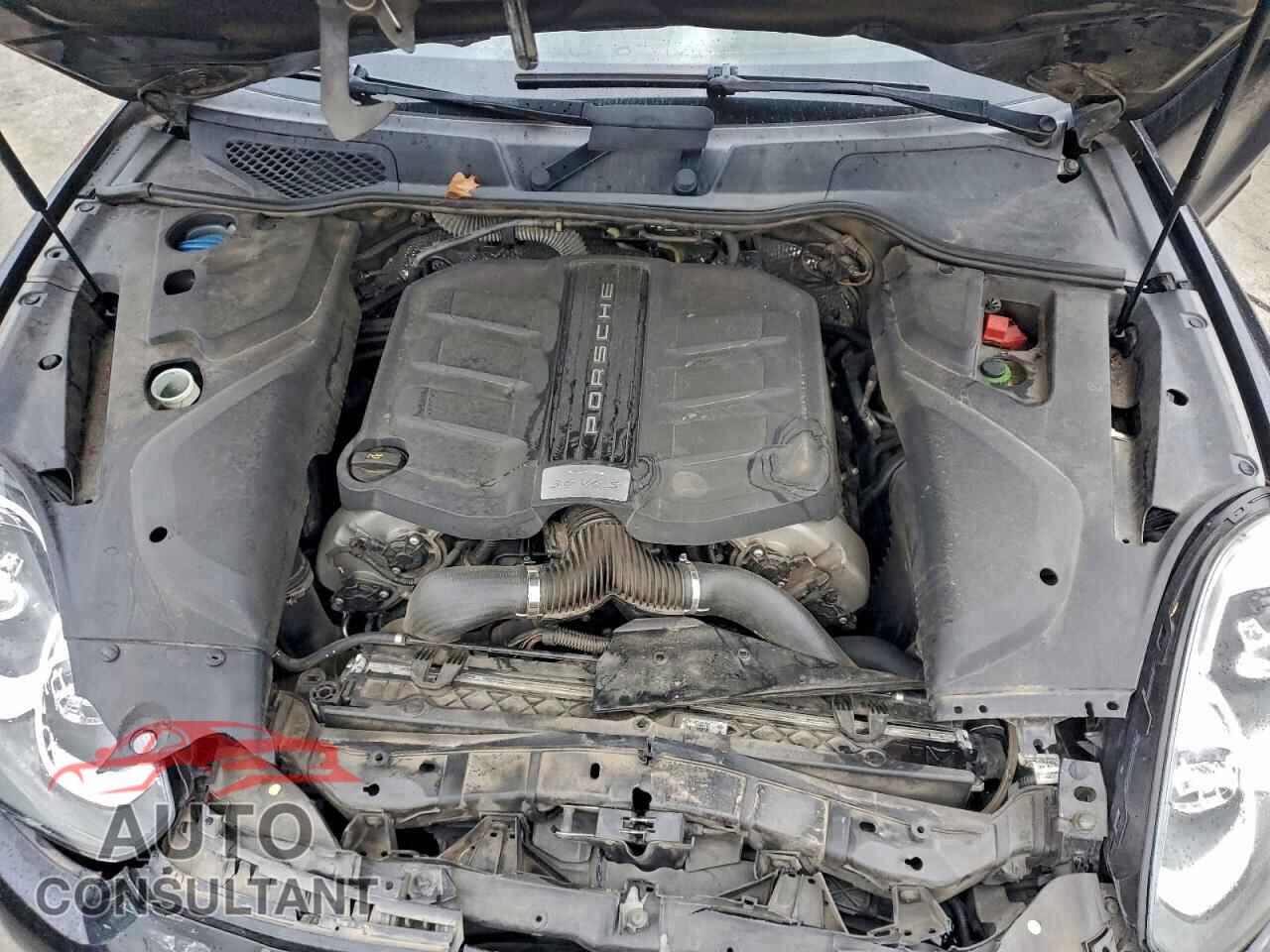 PORSCHE CAYENNE 2015 - WP1AB2A26FLA56203