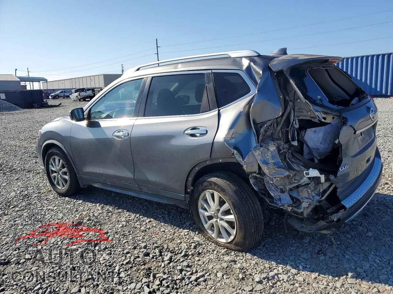 NISSAN ROGUE 2018 - KNMAT2MT9JP607289
