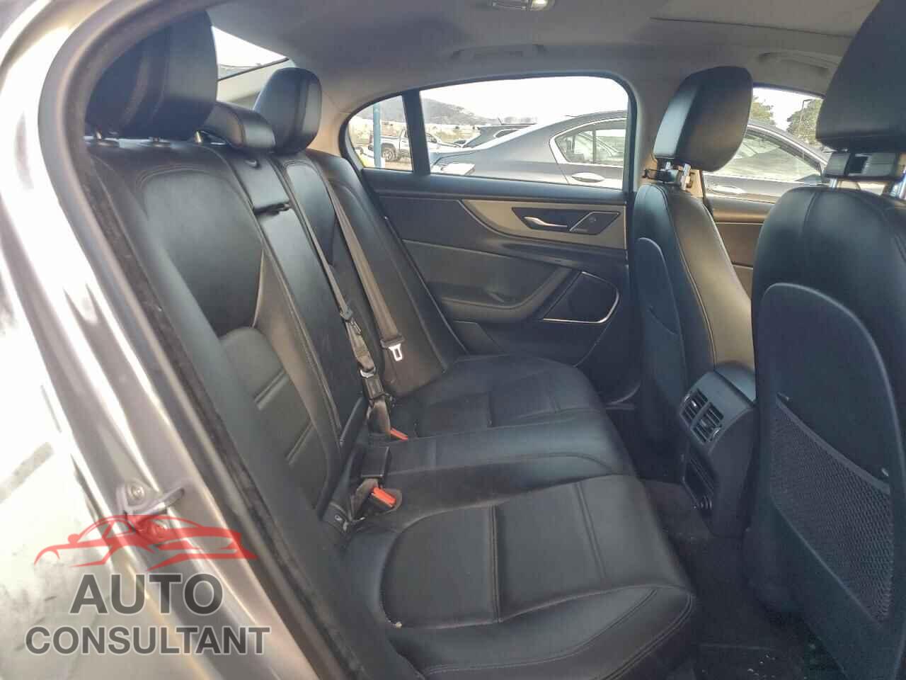 JAGUAR XE 2020 - SAJAE4FX3LCP63734