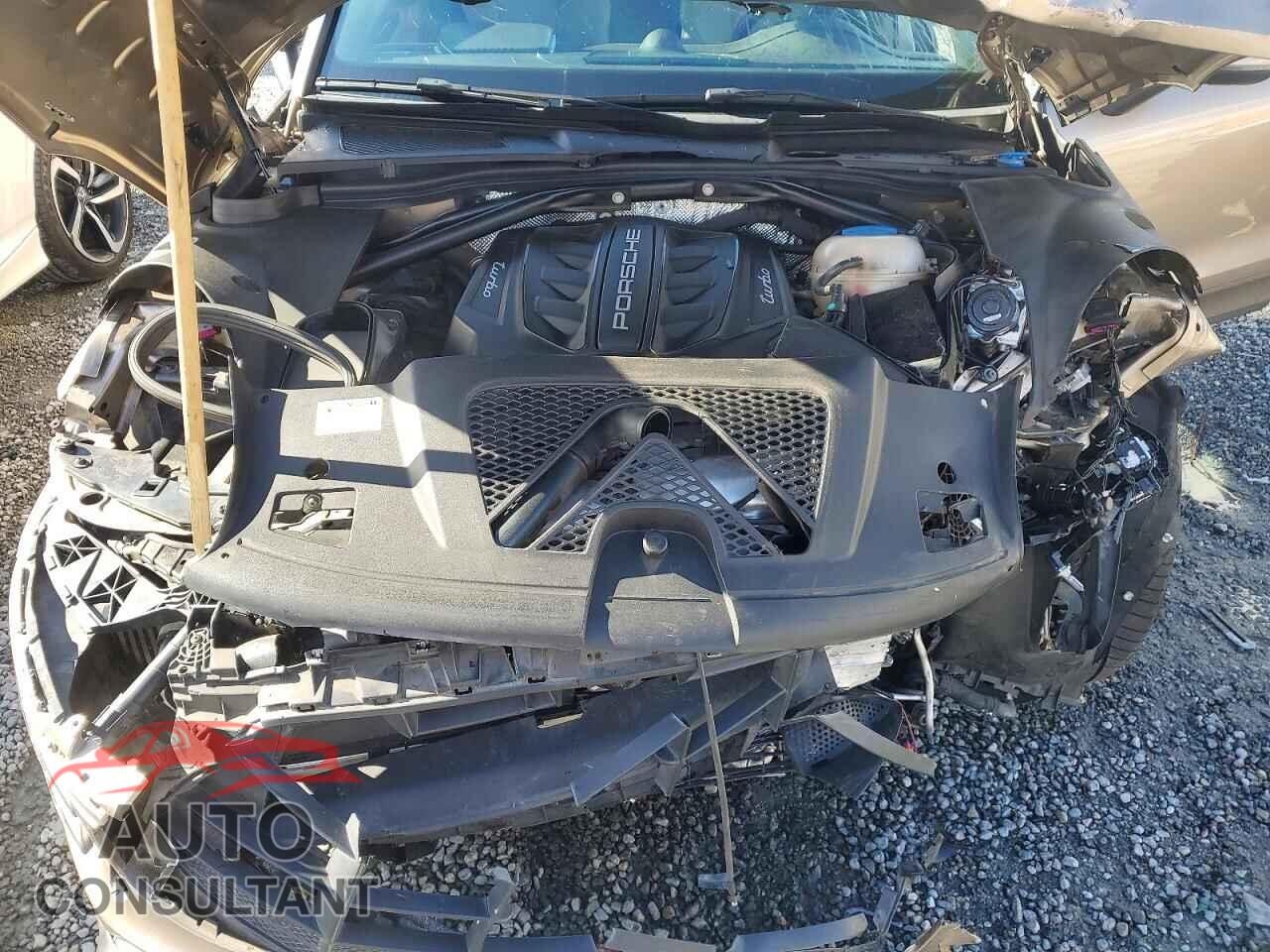 PORSCHE MACAN 2017 - WP1AF2A50HLB60316