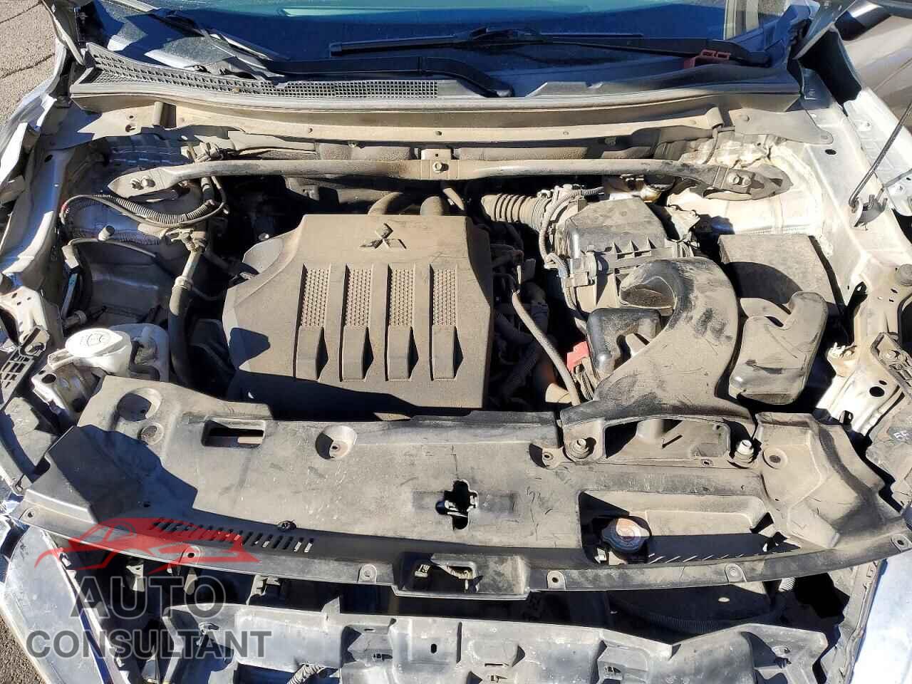 MITSUBISHI ECLIPSE 2018 - JA4AT4AA2JZ047743