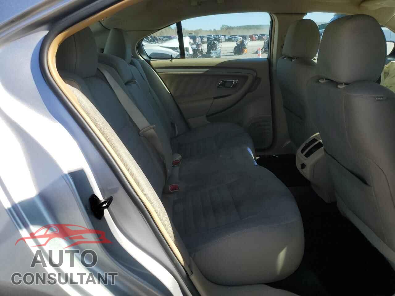 FORD TAURUS 2013 - 1FAHP2D85DG179732
