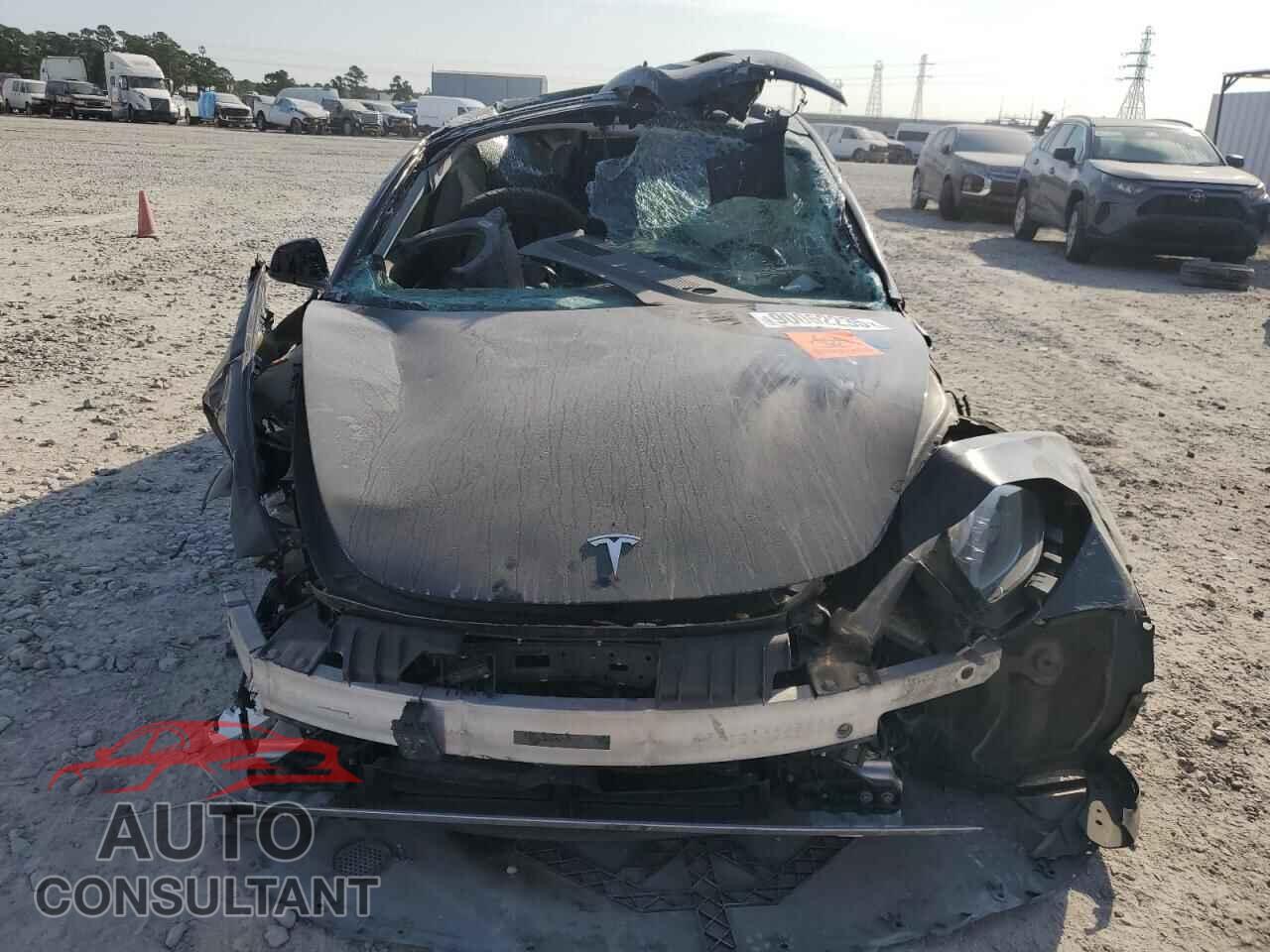 TESLA MODEL 3 2021 - 5YJ3E1EA2MF853836
