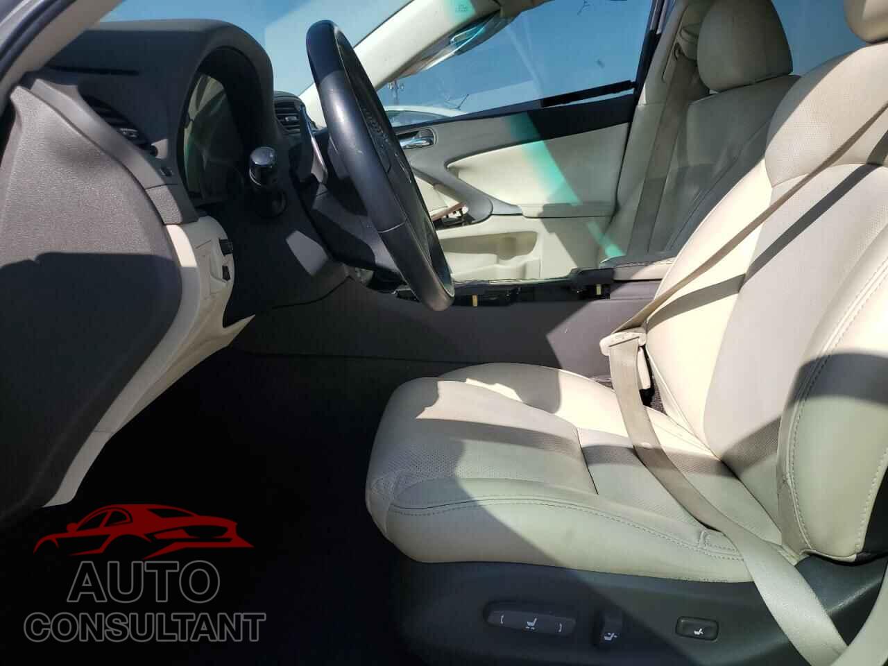 LEXUS IS 2010 - JTHBF5C20A2096041
