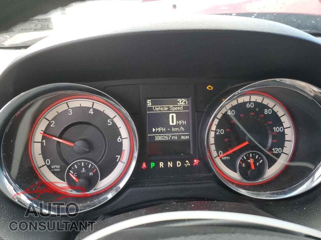DODGE CARAVAN 2013 - 2C4RDGCG3DR654659