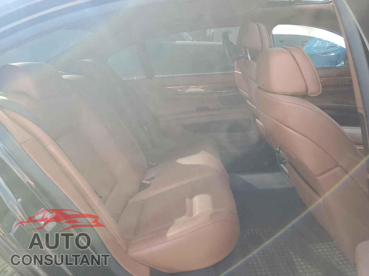 BMW 7 SERIES 2011 - WBAKC8C52BC432013