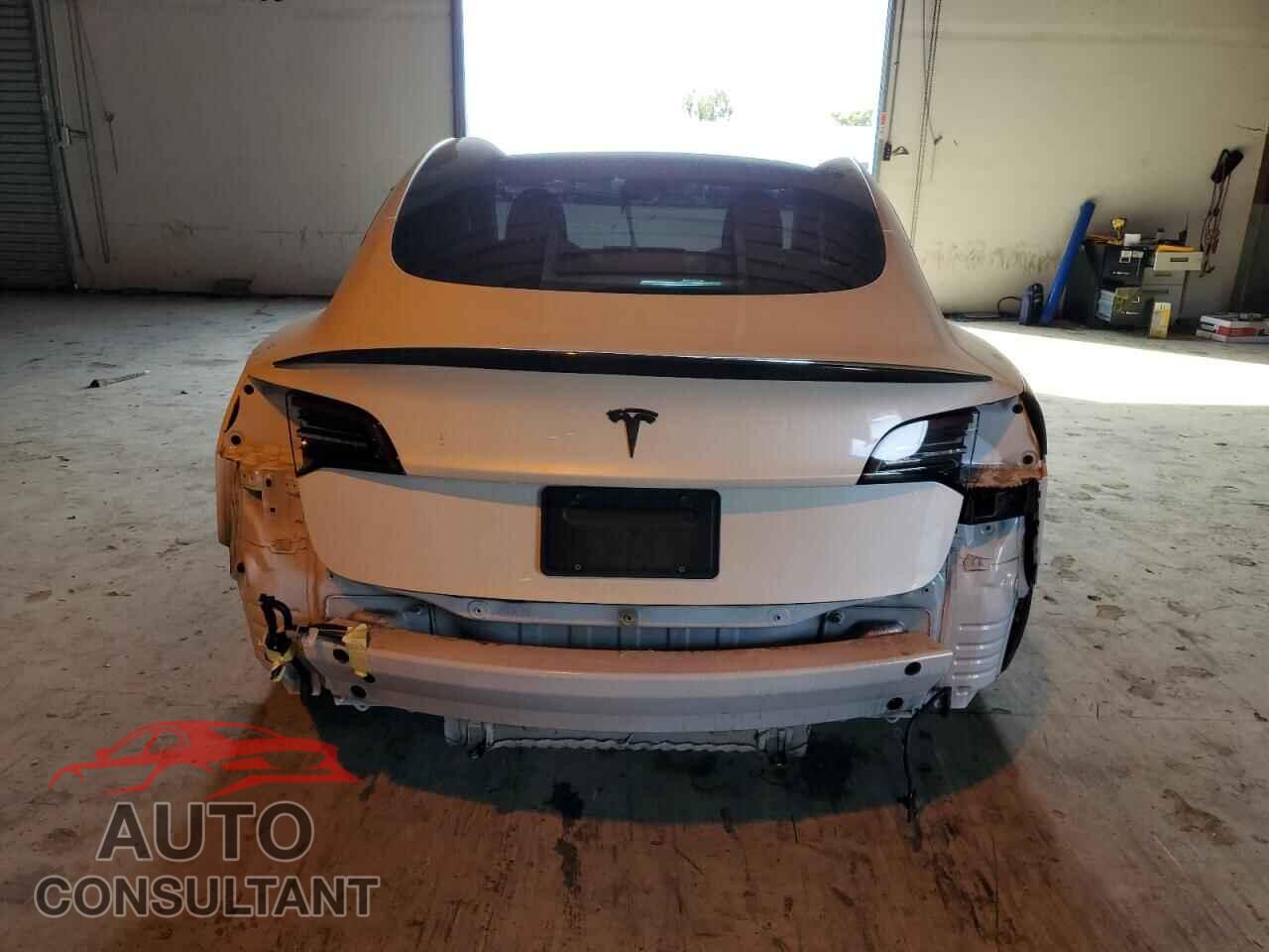 TESLA MODEL 3 2023 - 5YJ3E1EA6PF571655