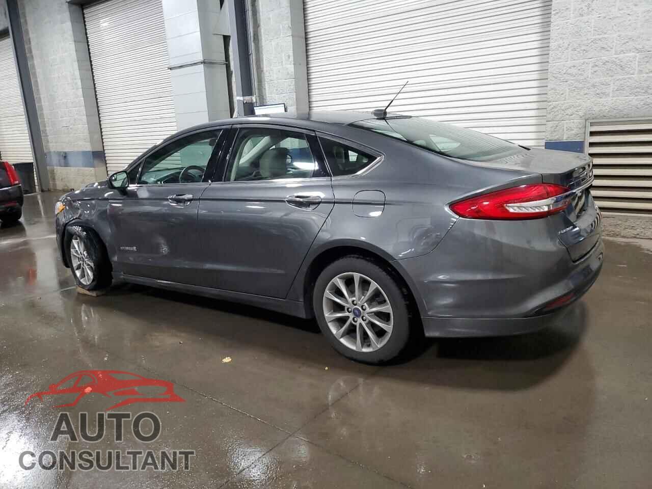 FORD FUSION 2017 - 3FA6P0UU6HR330794