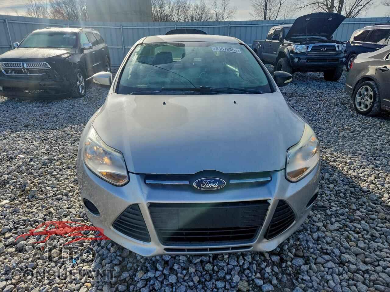 FORD FOCUS 2014 - 1FADP3F29EL192702