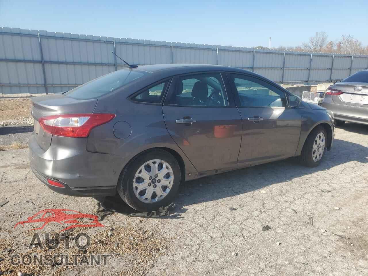 FORD FOCUS 2012 - 1FAHP3F25CL242011