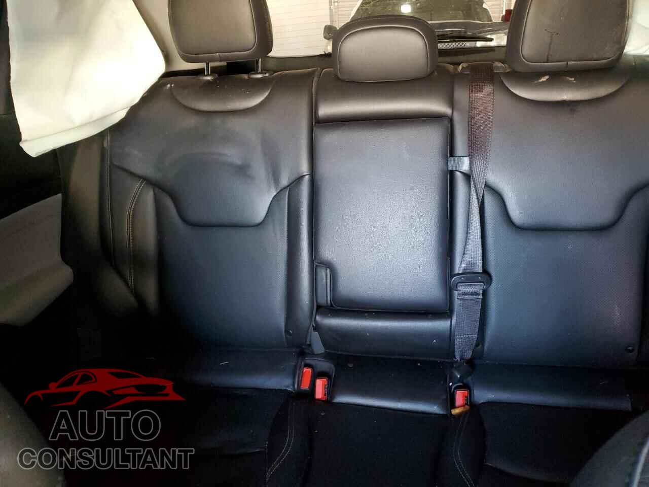 JEEP COMPASS 2022 - 3C4NJDCB0NT136551