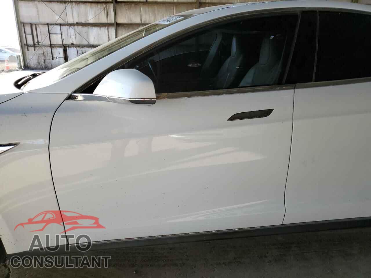 TESLA MODEL S 2013 - 5YJSA1CP9DFP16472