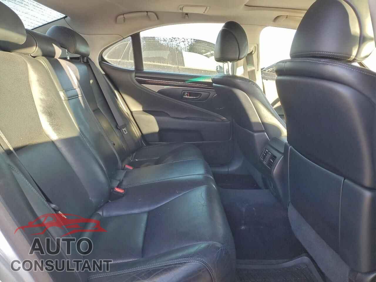 LEXUS LS460 2014 - JTHBL5EF8E5131082