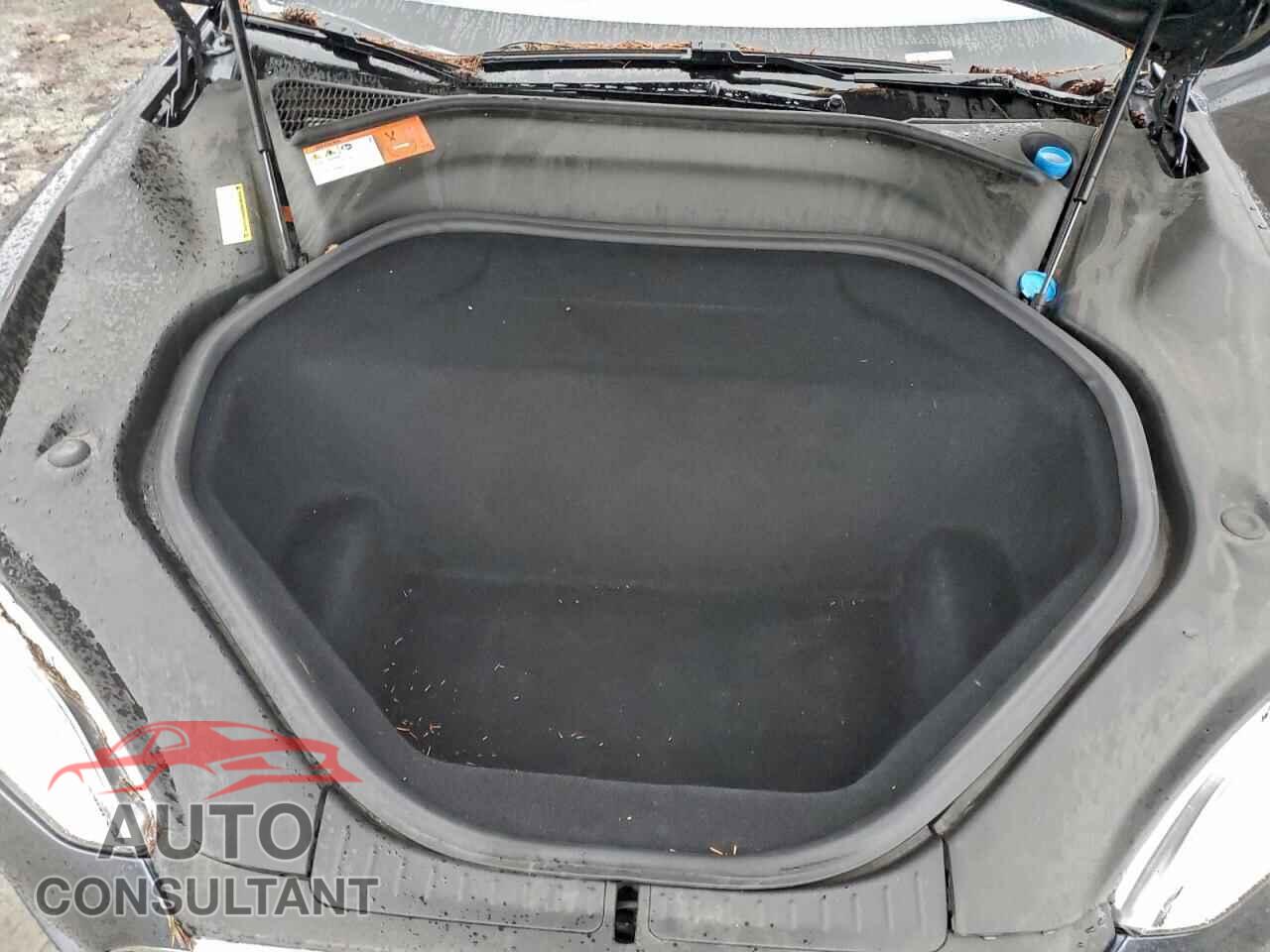 TESLA MODEL S 2015 - 5YJSA1H24FF086120