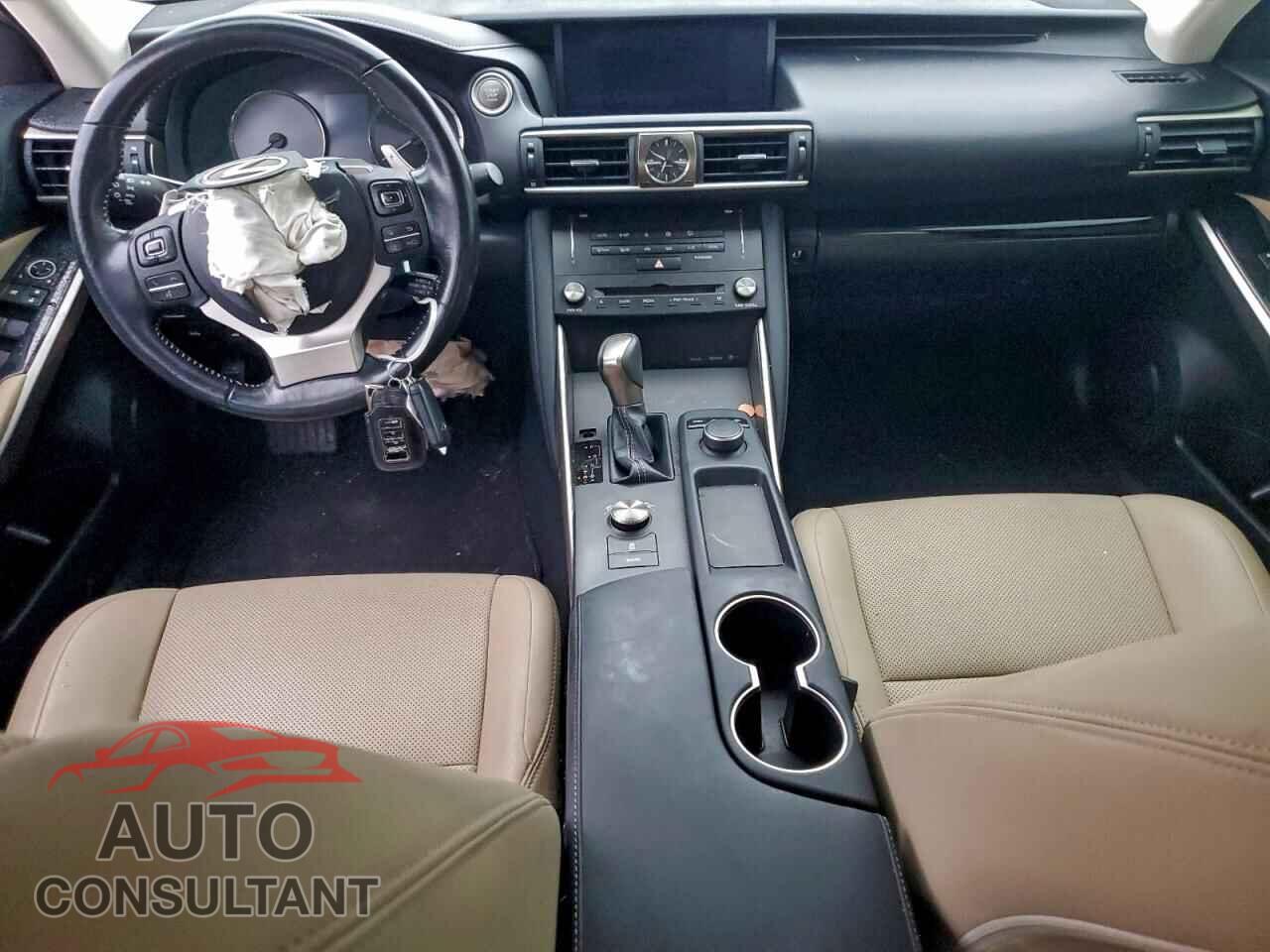 LEXUS IS 2017 - JTHBA1D24H5048332