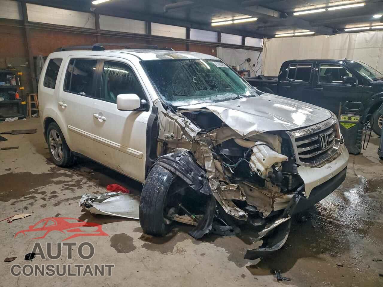 HONDA PILOT 2014 - 5FNYF4H73EB007687
